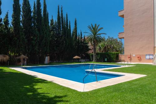 Marbella Long Stays, Swimming Pool, Beach 5min away, Chill out terrace and High-speed WiFi