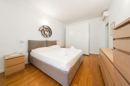 Nettuno Apartment - Private Garden in Bologna Center photo 22