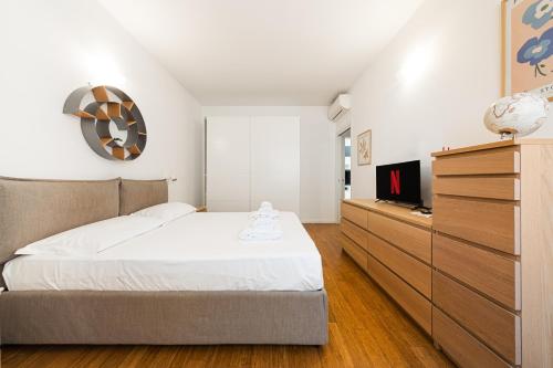 Nettuno Apartment - Private Garden in Bologna Center photo 24