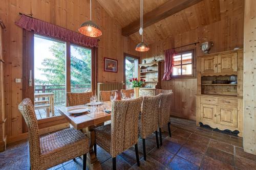 Η κουζίνα ή μικρή κουζίνα στο Homency - Chalet Alpaga