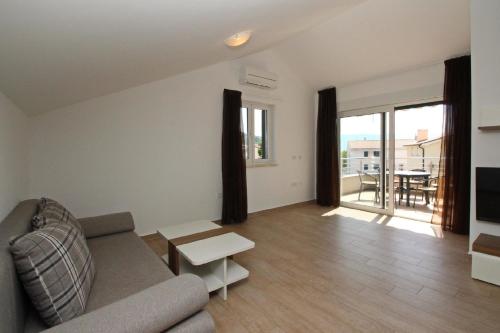 Ferienwohnung in Baška mit Terrasse - b59554