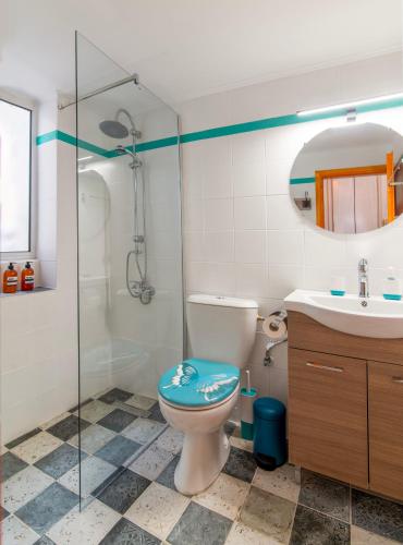 Spacious Neoclassical 2 BDR Loft in Psiri
