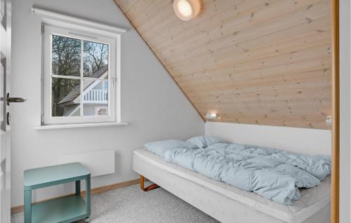 Cama o camas de una habitación en 4 Bedroom Lovely Home In Gråsten