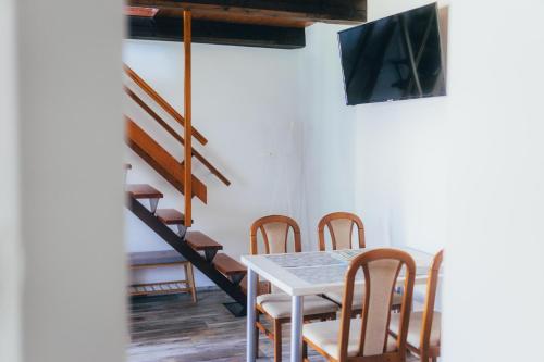 Μια τηλεόραση ή/και κέντρο ψυχαγωγίας στο Apartmány Friends Liptov