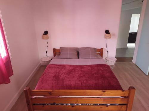 Postel nebo postele na pokoji v ubytování Gîte Timadam