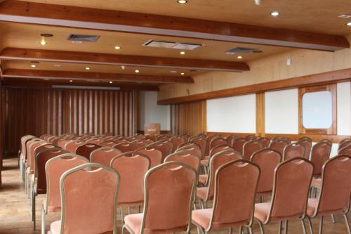 Kawasan bisnes dan/atau bilik persidangan di Hotel Senhora do Castelo
