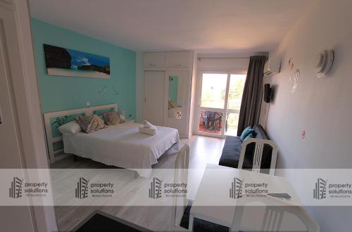 422 Estudio en Minerva Apartamentos- Vistas al jardín - Piscina y Playa