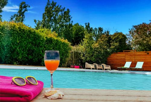 Πισίνα στο ή κοντά στο La Cigaliere en Cote Vermeille