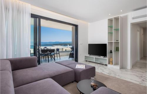 Nice Apartment In Malinska With Wifi