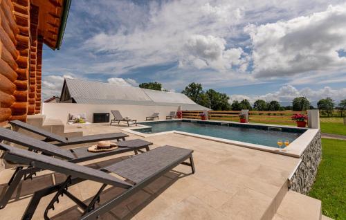 Kolibe Lika - The Valley