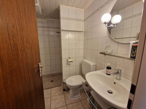 Bilik mandi di Ostseewiesen 2