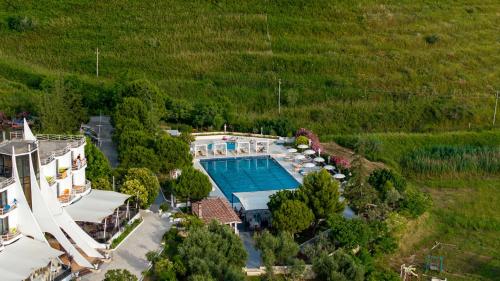an overhead view of a swimming pool in a resort at Edva Resort in Vlorë