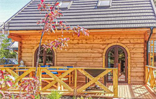 Pet Friendly Home In Ustka With Wifi