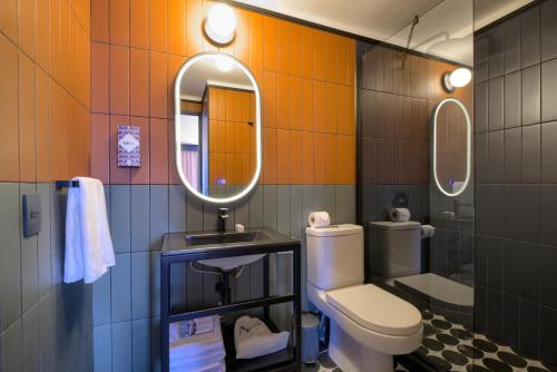 APT Serviced Apartments Santiagoにあるバスルーム