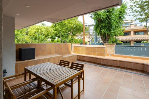 Μια τηλεόραση ή/και κέντρο ψυχαγωγίας στο Aparthotel Vilassar