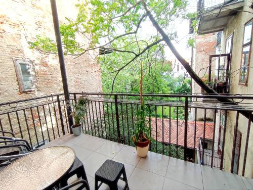 Apartment Illyria, with a large terrace - Zagreb, Downtown