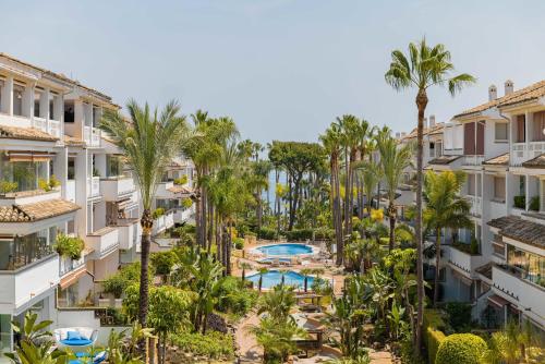BEACHFRONT GOLDEN MILE PUENTO ROMANO SEA VIEW WIFI