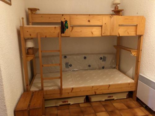 Studio confortable 4 personnes, balcon, Châtel, animaux admis