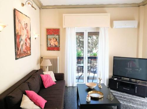 Elegant apartment in Acropolis with roof garden