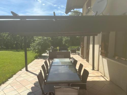 Photo de la galerie de l'établissement Entre les 2 lacs d'Annecy et d'Aix-les-Bains, à Chainaz-les-Frasses