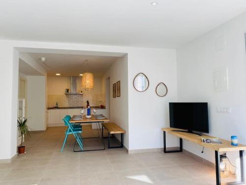 APARTAMENTOS AQUARIUM 100 m2 NEXT TO THE BEACH