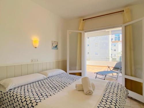 APARTAMENTOS AQUARIUM 1B TERRAZA 25 m2