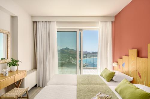 Postel nebo postele na pokoji v ubytování New Seaview Villa Minoiko with Private Pool near the Beach in Plakias