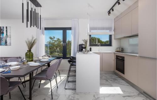 Awesome Apartment In Malinska With Wifi