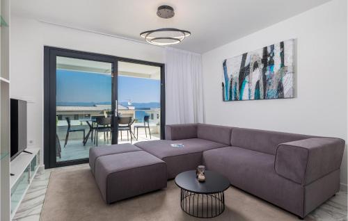 Awesome Apartment In Malinska With Wifi