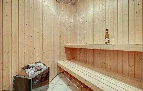 Fotografie z fotogalerie ubytování Amazing Home In Juelsminde With Sauna v destinaci Sønderby