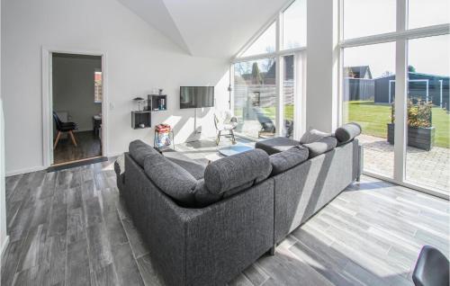 Χώρος καθιστικού στο 3 Bedroom Gorgeous Home In Samsø