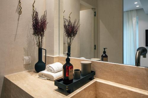 Sea Path I Chania City Center luxury Suites