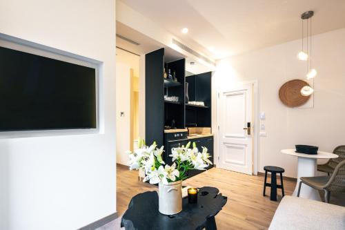 Sea Path I Chania City Center luxury Suites