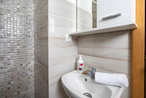 Gallery image of Guest House Ardiana in Neum