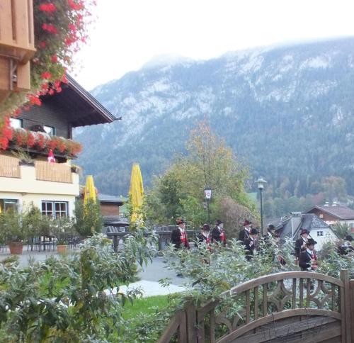 Gallery image of Ferienhaus in Unken mit Großer Terrasse in Unken