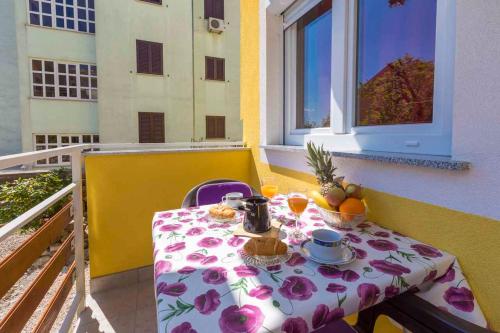 Apartments in Crikvenica 5289