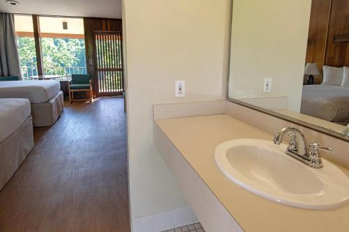 Ruang duduk di Pennyrile Forest State Resort Park