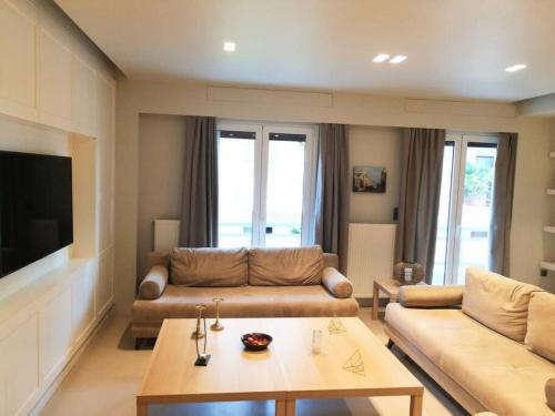 Luxurious apartment in Acropolis