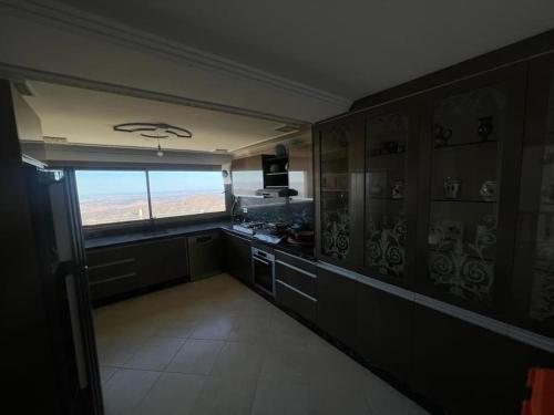 Afbeelding uit fotogalerij van Villa de prestige in Taforhalt