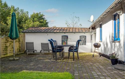 Un patio o zona al aire libre en Højvang