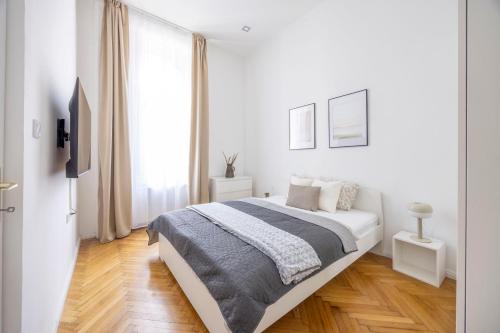 Charming & Cozy Central Elizabeth Apartment 1073 Budapest, Erzsébet körút 41 kép - 3