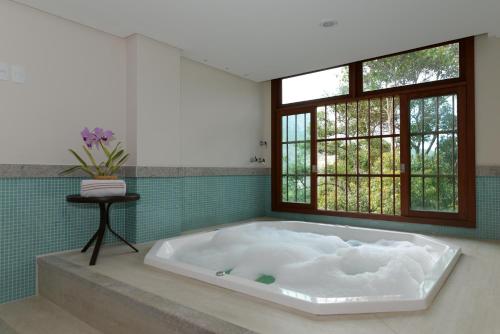 Gambar di galeri bagi Vista Azul Apart Hotel - Pedra Azul di Pedra Azul