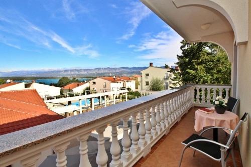 Apartment Ivanka-200m vom Meer, Balkon, Meerblick