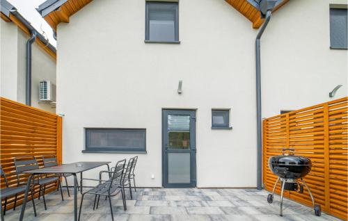 Balkón alebo terasa v ubytovaní Stunning Home In Rewal With Wifi