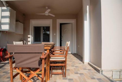 Betty's 4 Seasons in Agria