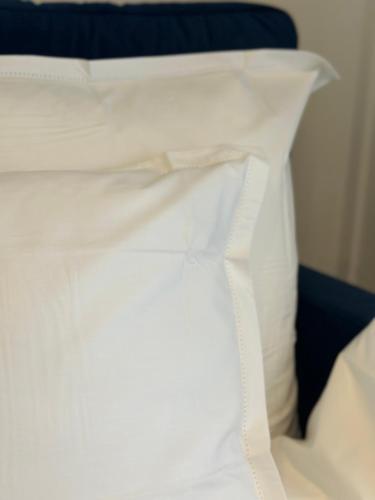 Ένα ή περισσότερα κρεβάτια σε δωμάτιο στο Le cosy de Nilisiga - Jouars Pontchartrain