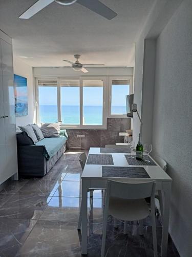 Fantastic apartment with panoramic sea view