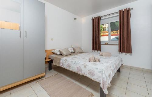 Stunning Apartment In Medulin With Wifi
