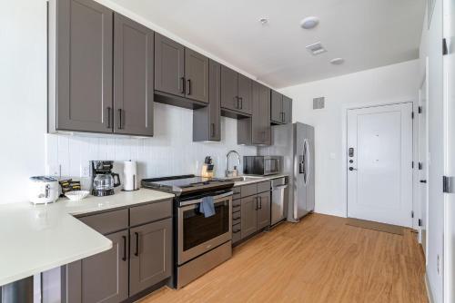 Dapur atau dapur kecil di EQR Weaver Austin