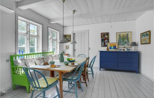 Galería fotográfica de Stunning Home In Errindlev With Wifi en Errindlev